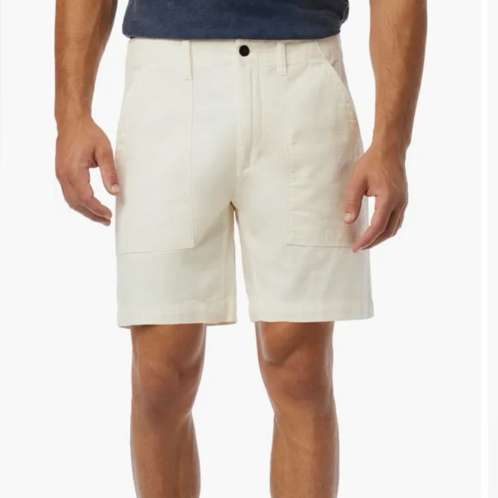 ! JOE'S Fatigue Shorts In Chalk